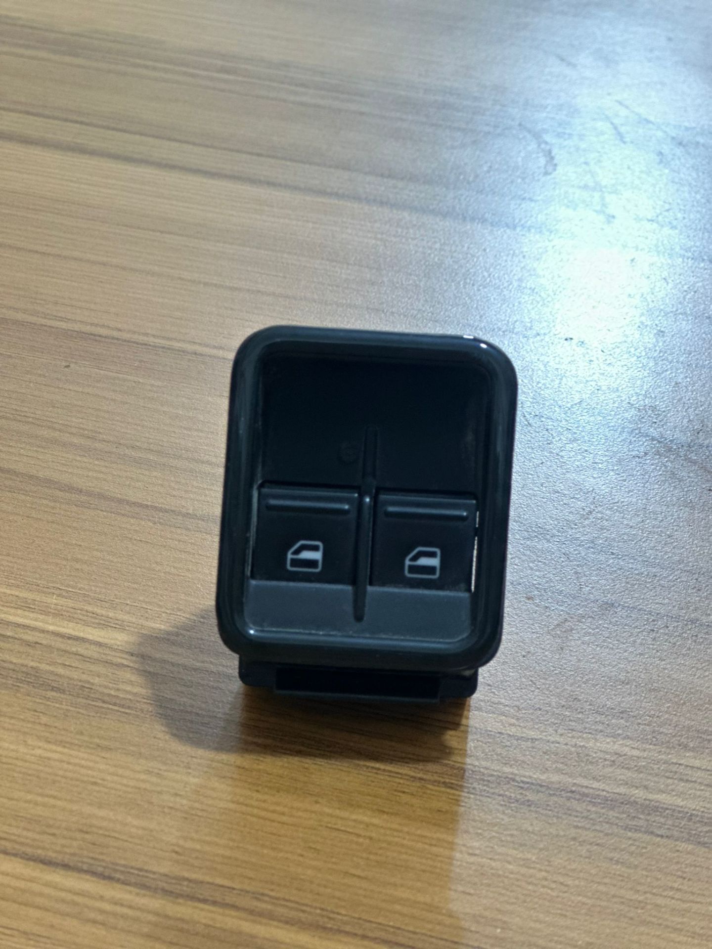 Volkswagen Caddy Çiftli Cam Açma Düğmesi Orijinal Çıkma