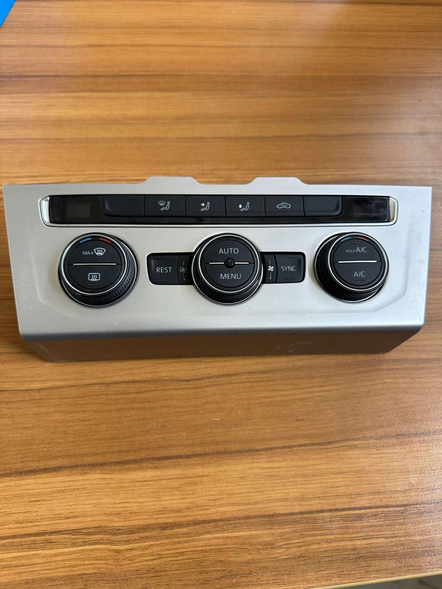 Volkswagen Passat B8 Klima Kontrol Paneli