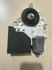 VW Caddy Golf Skoda Sol Ön Kapı Cam Motoru [2K5959701]