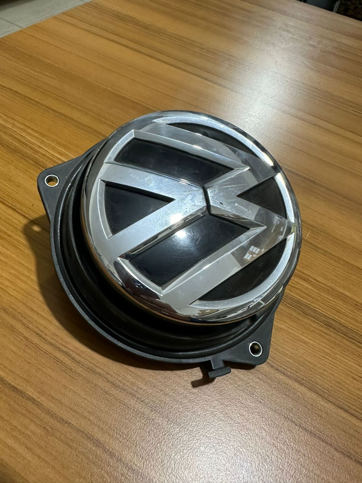 VW Polo Bagaj Açma Kolu [6C6827469]