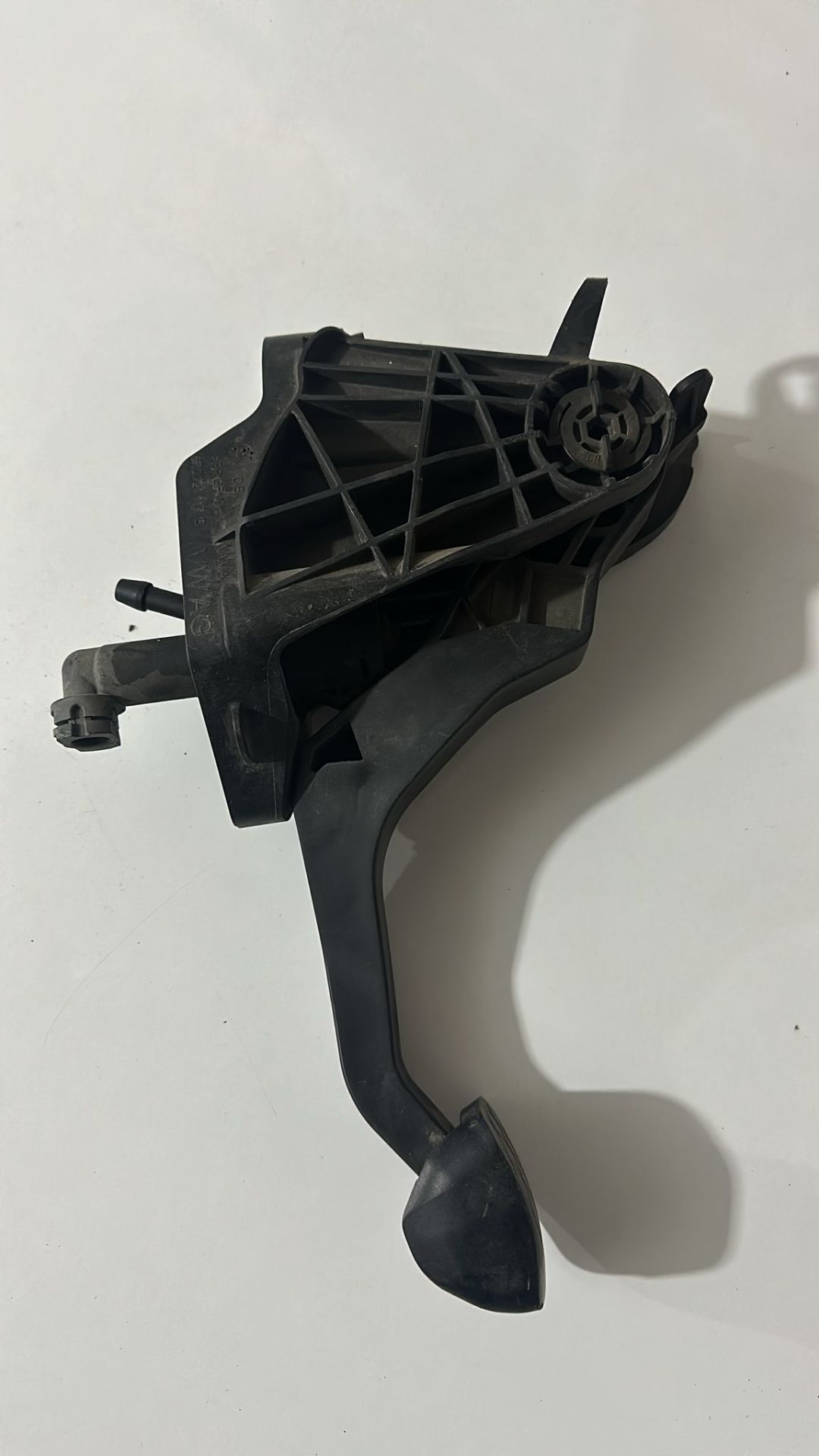 Polo İbiza Orijinal Debriyaj Pedalı [6R1721059H]