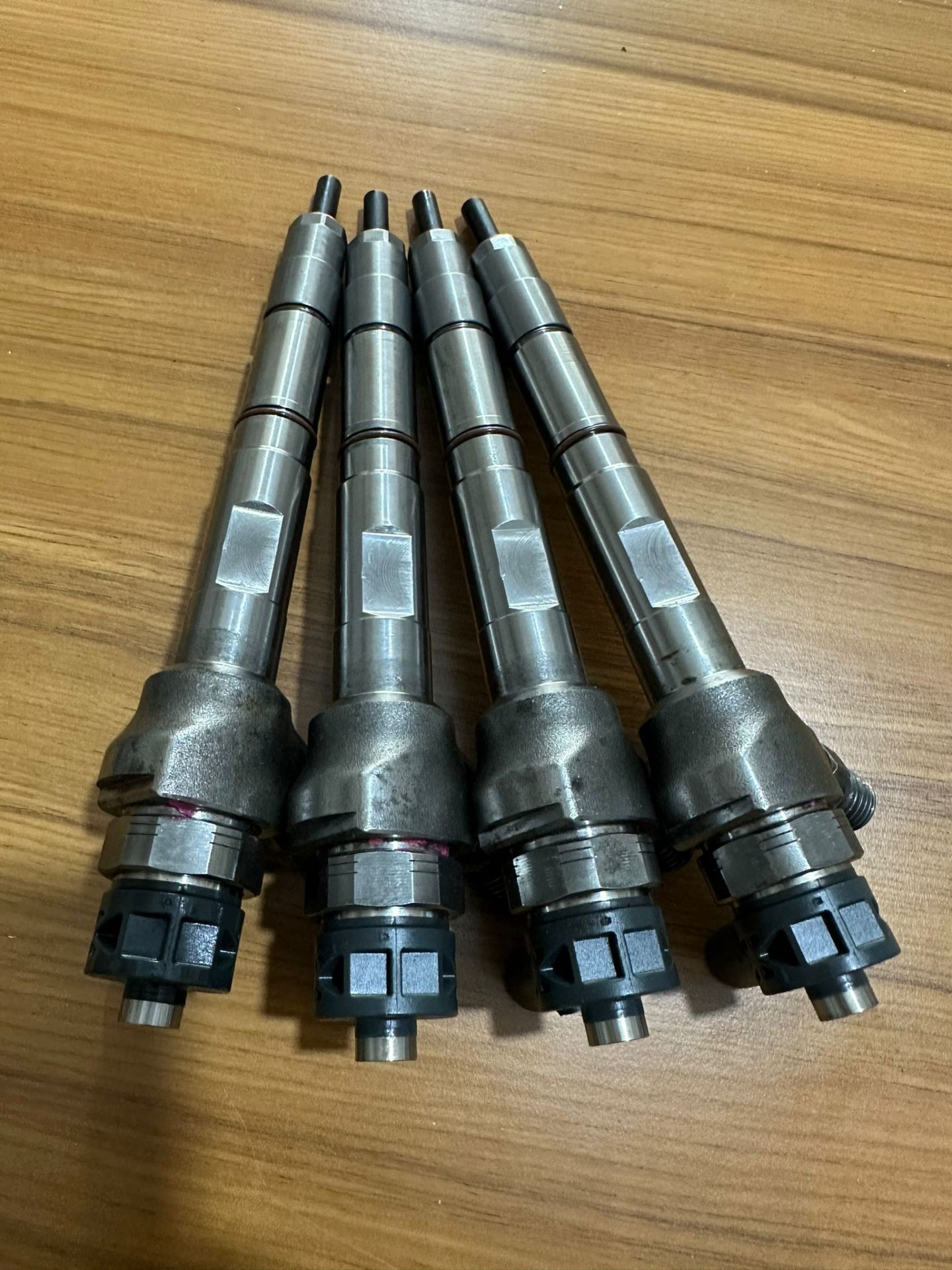 Volkswagen Enjektör Çıkma Orijinal [04L130277AC]