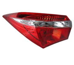 Toyota Corolla Sol Dış Stop Lambası 2013-2018 [81561-02790]