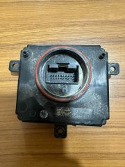 B8 A4 A5 A6 Q3 Q5 Xenon Far Beyni 13- [4G0907697D]