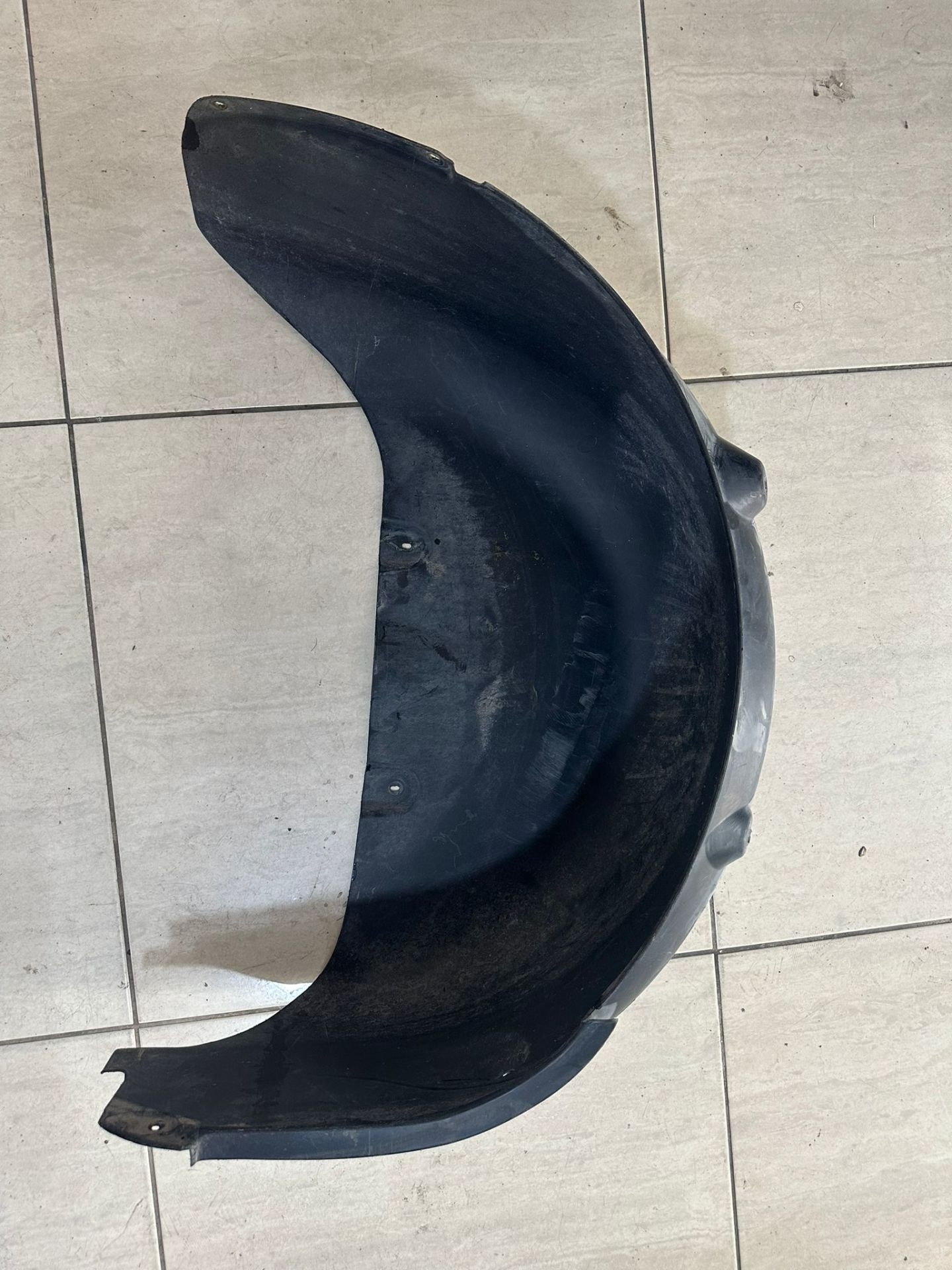 Vw Caddy Sağ Arka Çamurluk Davlumbazı [2K0810972]
