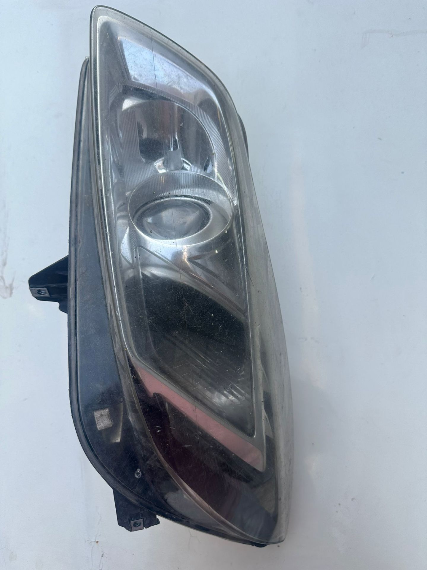 Opel İnsignia Sol Ön Xenon Mercekli Far Orijinal Çıkma