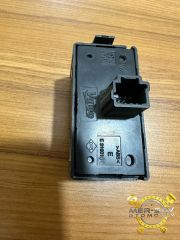 Fluence-Megane-Symbol Dörtlü Flaşör Merkezi Kilit Buton