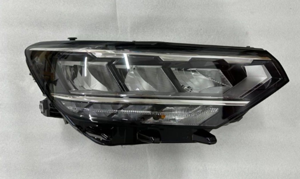 Vw Passat Sağ Ön Ledli Far 2019- [3G1941036P - 3G1941036Q]