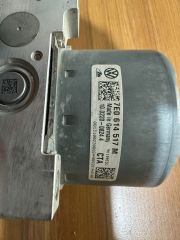 Vw Caddy Transporter Abs Beyni [7E0614517M]