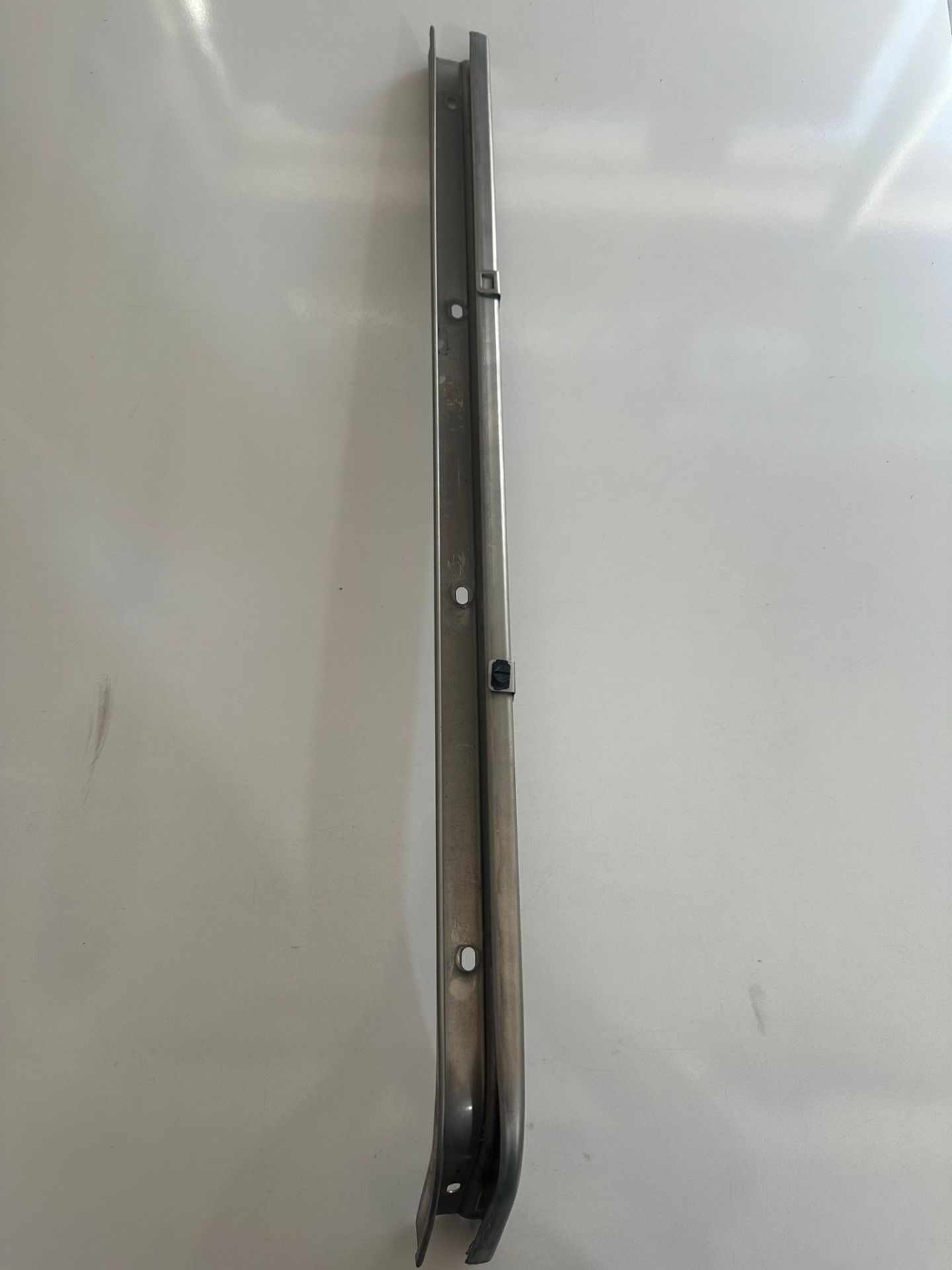 Vw Caddy Sağ Sürgülü Kapı Kızağı [2K0843872M]