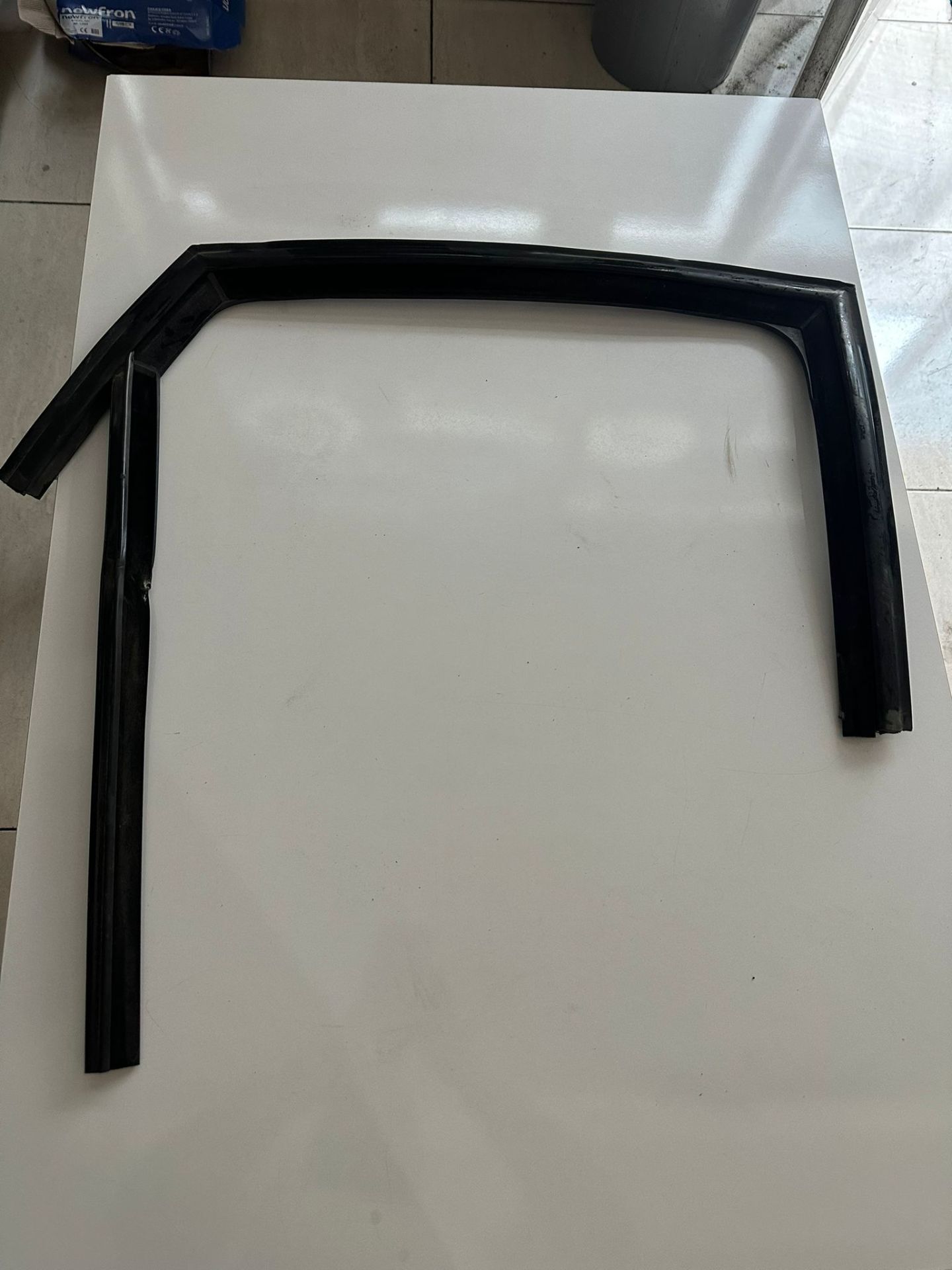Seat İbiza Sağ Arka Kapı Fitili [6J4839432RD]
