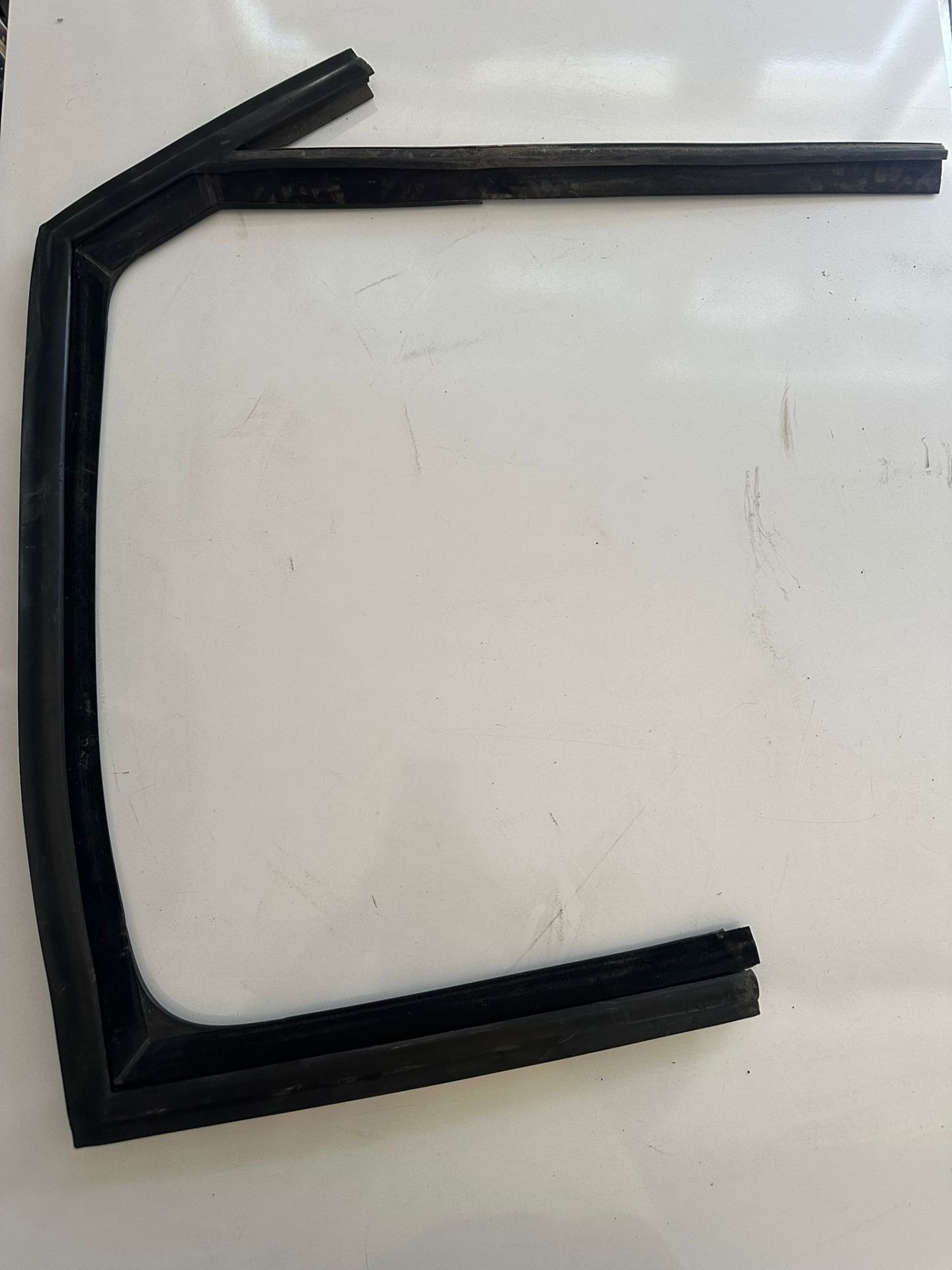 Seat İbiza Sol Arka Kapı Fitili [6J4839431]