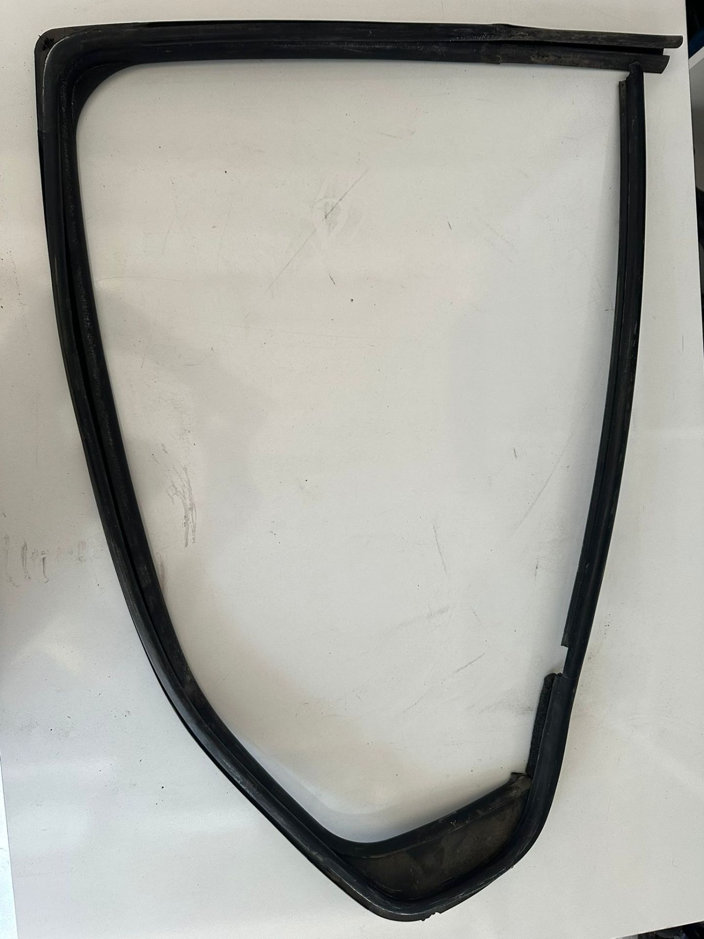 Symbol Logan Sağ Arka Kapı Fitili [823304445R]