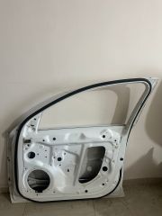 Audi A4 B8 Sağ Ön Kapı [8K0831052]