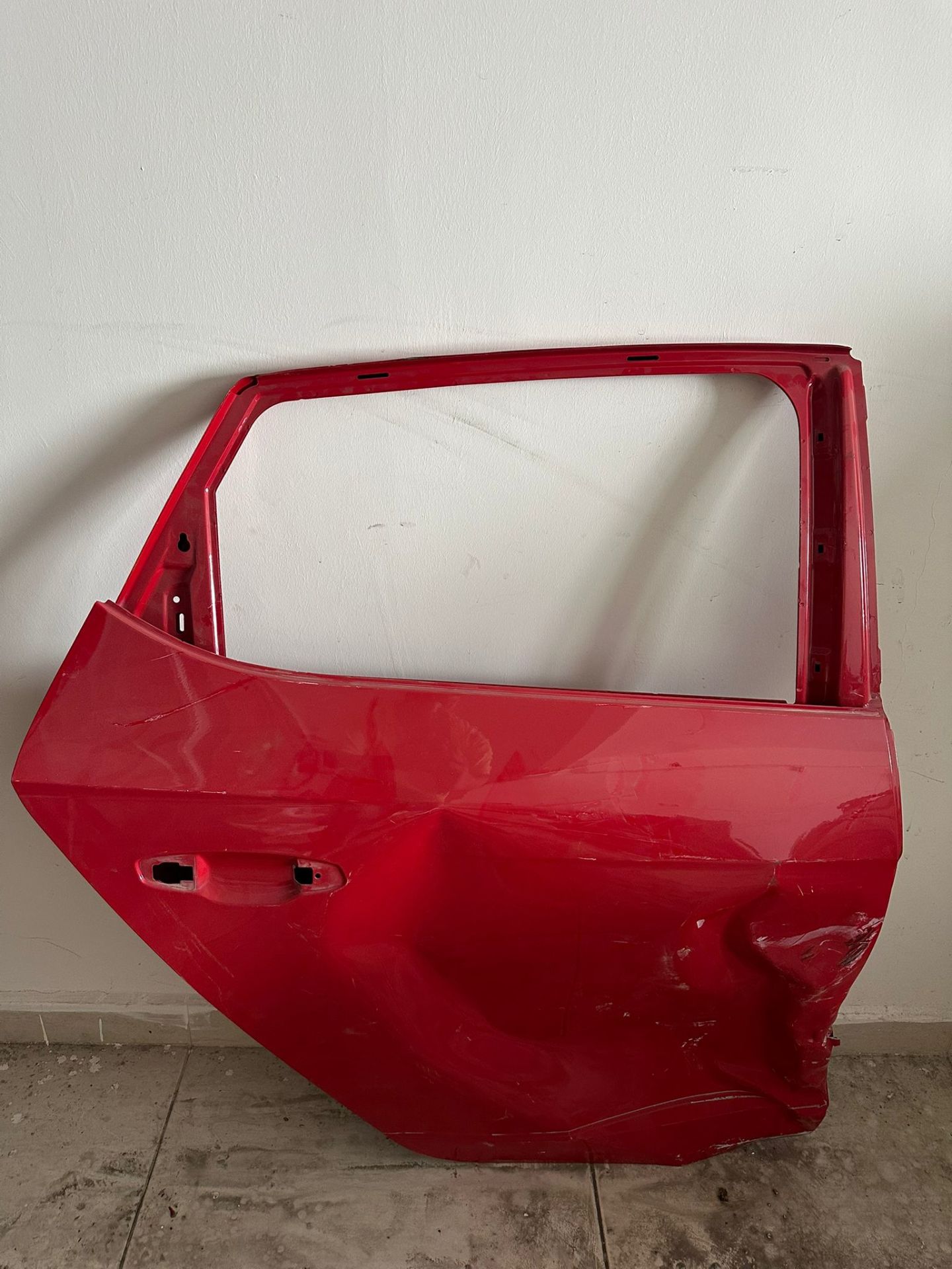 Seat Leon Sağ Arka Kapı Kırmızı [5F4833580]