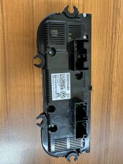 Volkswagen Passat B8 Klima Kontrol Paneli