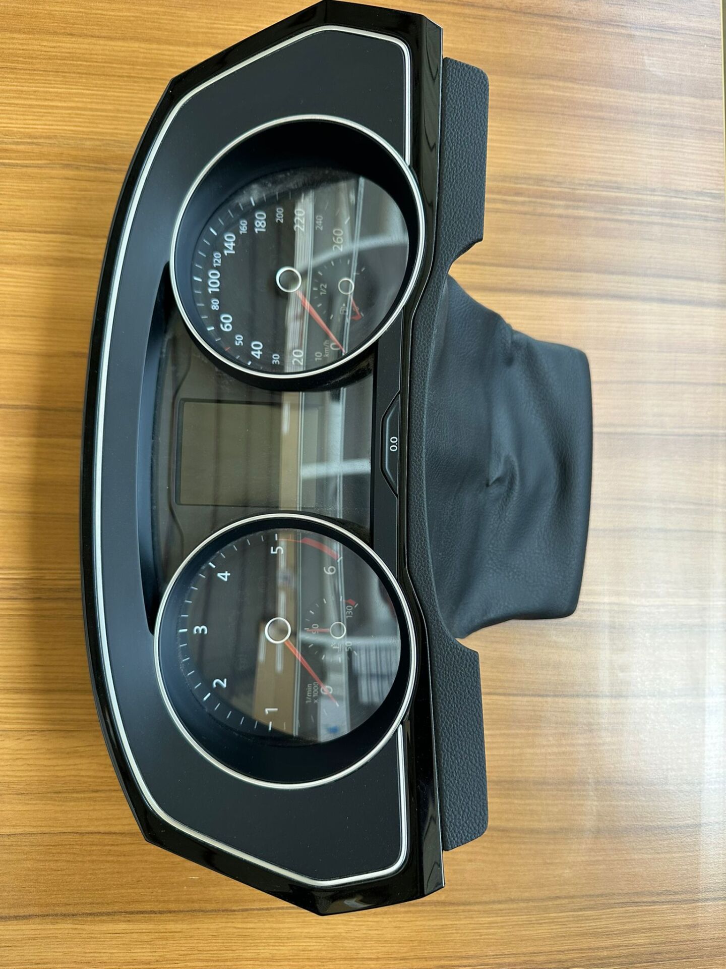 VW Passat B8 Km Gösterge Paneli [3G0920751C]