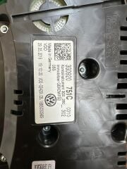 VW Passat B8 Km Gösterge Paneli [3G0920751C]