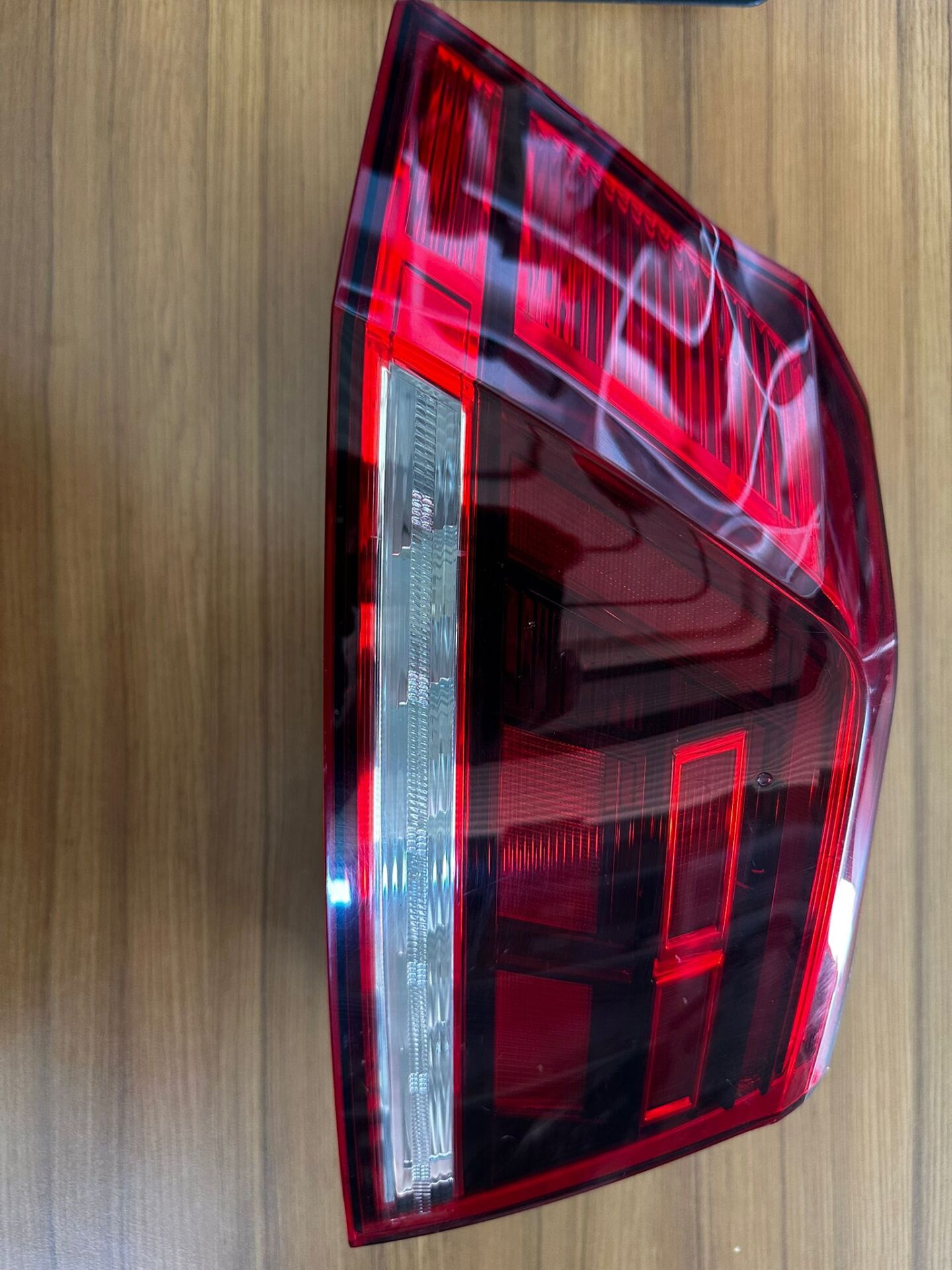 Volkswagen Passat Sol Dış Stop 2019-