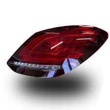 Mercedes C Serisi W205 Sağ Stop Lambası (Makyajlı) | 2018–2021