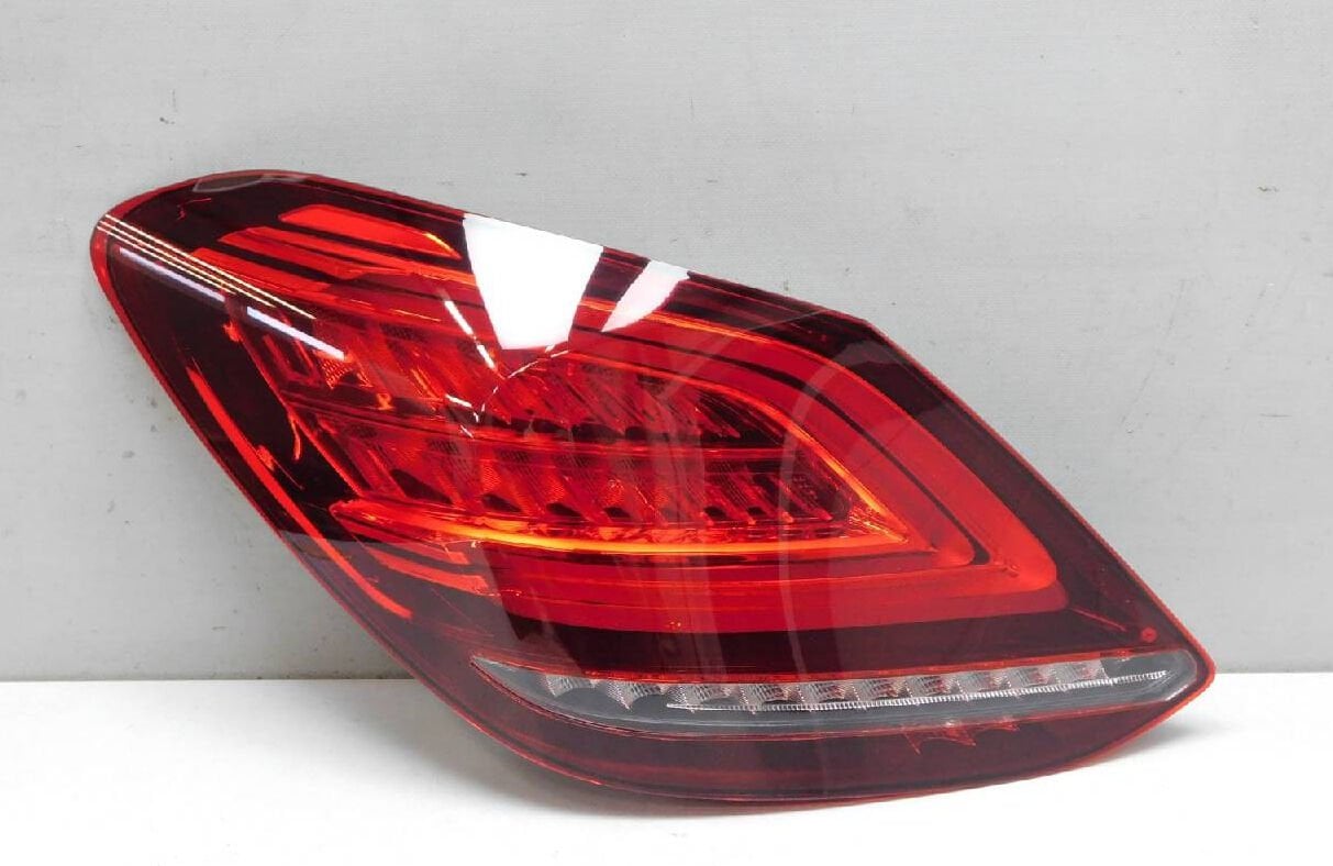 Mercedes C Serisi W205 Sol Stop Lambası (Makyajlı) | 2018–2021